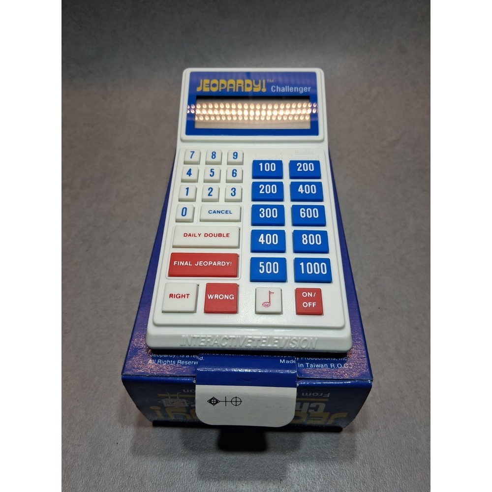 Jeopardy Challenger 1987 Scorekeeper Handheld Game Vintage - NM